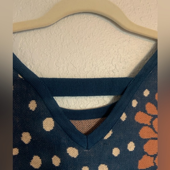 Evy’s Tree Helena sweater size medium - Picture 6 of 10